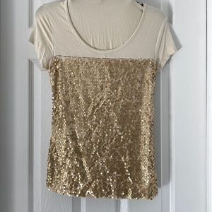 Banana Republic cream and gold sequin top. Size xs
